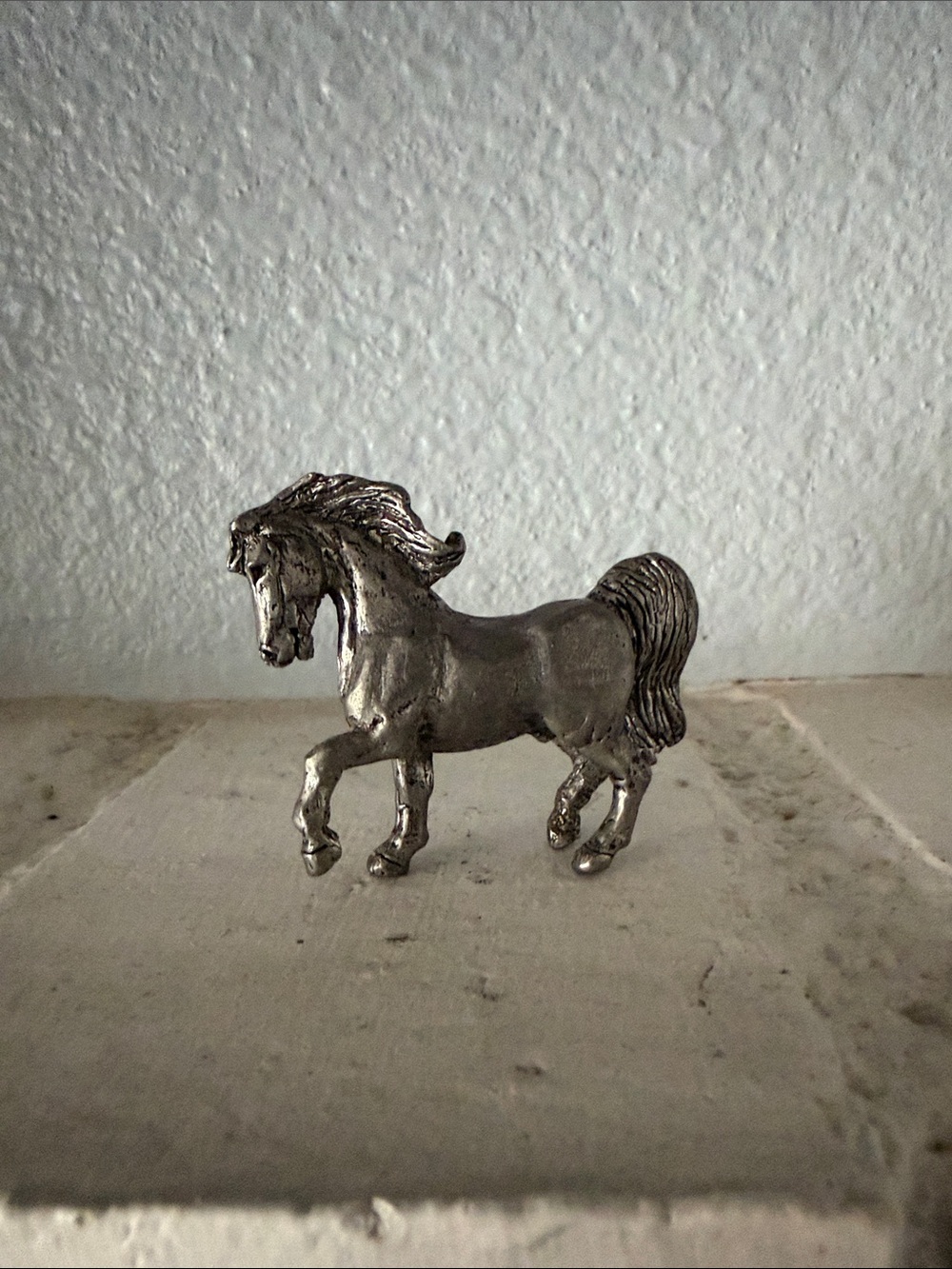 Collectable Hudson Pewter horse sculpture figurine